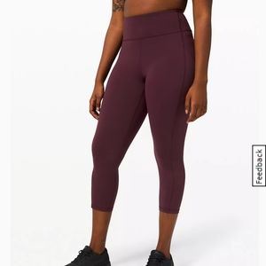 Lululemon Invigorate 23" Leggings in Cassis Size 2